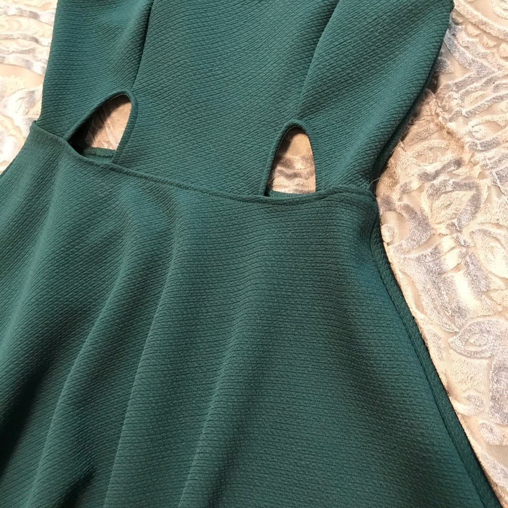 Green dress size small